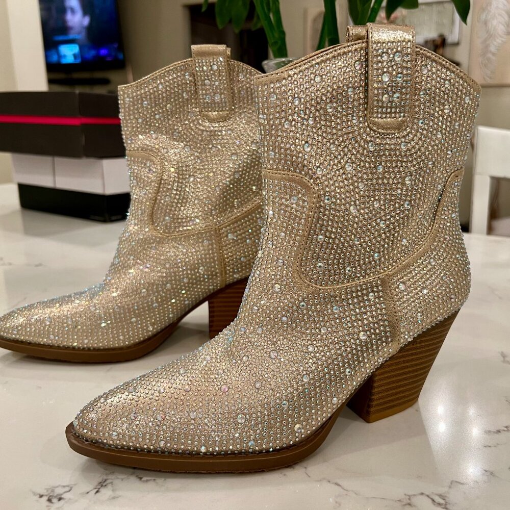 Forever River-01 Rhinestone Western Booties – Champagne – Size 8 - Never Worn - Picture 4 of 5